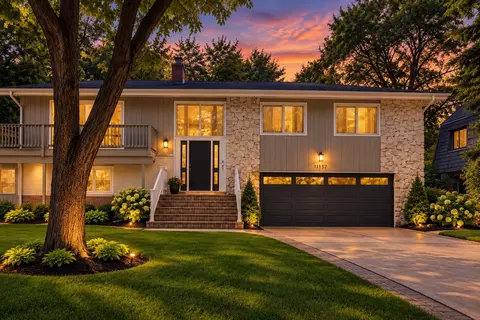 1117 Barberry Ct, Downers Grove, IL 60515