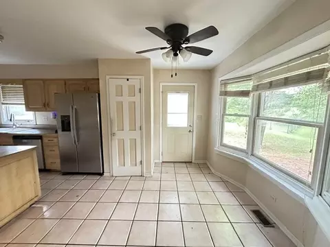 Other - 700 Butterfield Dr, Algonquin, IL 60102 photo 2 of 4
