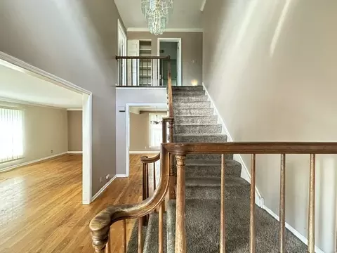 Entry Way - 700 Butterfield Dr, Algonquin, IL 60102 photo 1 of 1