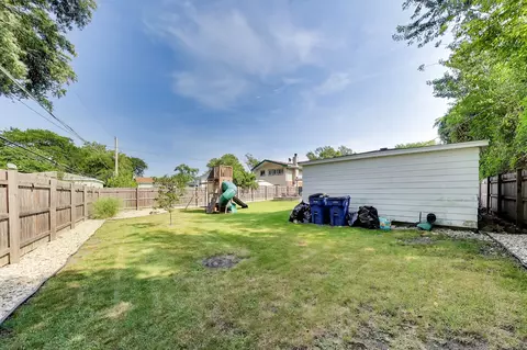296 Springfield Ter, Des Plaines, IL 60018 photo 32