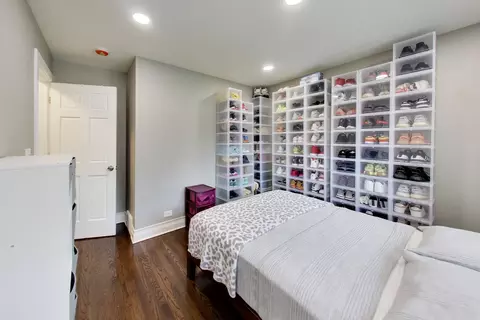 296 Springfield Ter, Des Plaines, IL 60018 photo 17