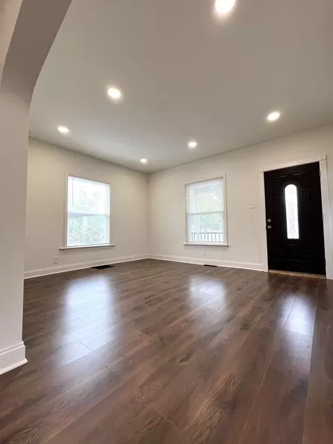 Living - 3704 Stella Blvd, Steger, IL 60475 photo 2 of 4