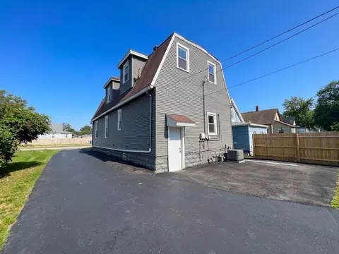 Exterior - 3704 Stella Blvd, Steger, IL 60475 photo 4 of 5