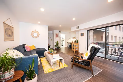 7611 Maple Ave #503, Takoma Park, MD 20912