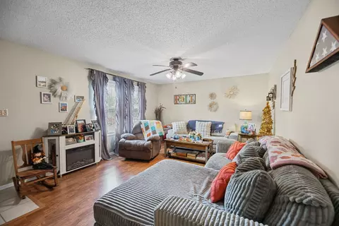 Living - 102 Lamar Dr, Salem, IL 62881 photo 1 of 2