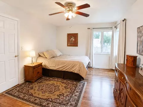 Bedroom - 1010 Fox Run Ln, Algonquin, IL 60102 photo 1 of 7