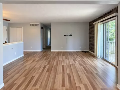 Living - 1426 Hanson Dr, Normal, IL 61761 photo 2 of 8
