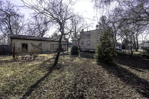 Exterior - 1748 Lunt Ave, Des Plaines, IL 60018 photo 6 of 7