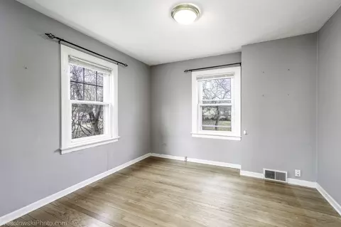 Bedroom - 1748 Lunt Ave, Des Plaines, IL 60018 photo 1 of 5