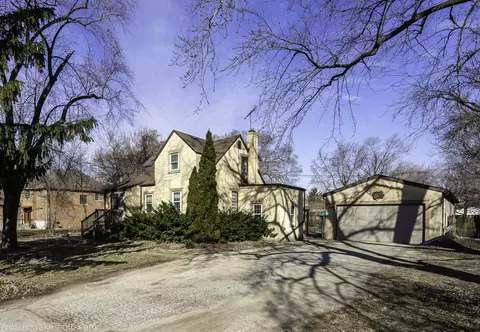 Exterior - 1748 Lunt Ave, Des Plaines, IL 60018 photo 2 of 7
