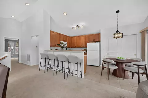 Dining - 2429 Emily Ln, Elgin, IL 60124 photo 5 of 6