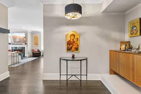 Entry Way - 20 E Cedar St #17C, Chicago, IL 60611 photo 6 of 6