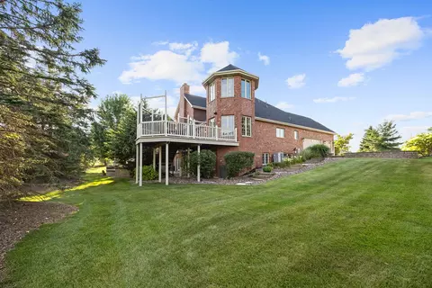 Exterior - 16159 W Red Cloud Dr, Lockport, IL 60441 photo 11 of 13
