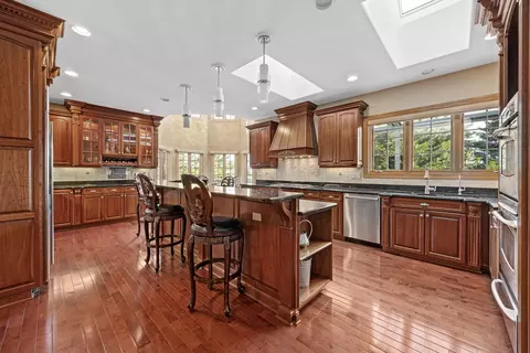Kitchen - 16159 W Red Cloud Dr, Lockport, IL 60441 photo 1 of 7