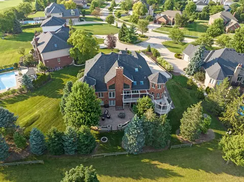 View/Area - 16159 W Red Cloud Dr, Lockport, IL 60441 photo 2 of 6