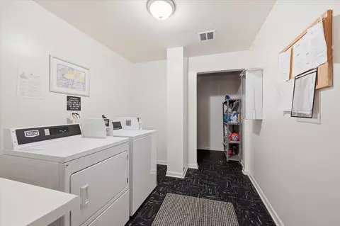 Other - Undisclosed, Wheaton, IL 60189 photo 5 of 6