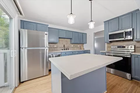 Kitchen - Undisclosed, Wheaton, IL 60189 photo 2 of 4