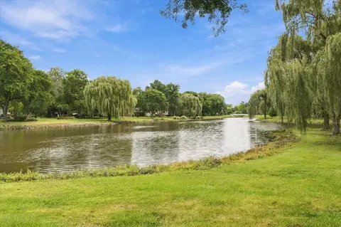 View/Area - Undisclosed, Wheaton, IL 60189 photo 2 of 2