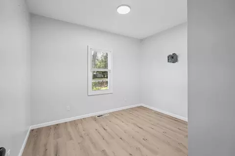 Bedroom - 301 Clark St, Georgetown, IL 61846 photo 2 of 3
