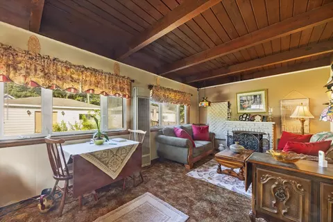 Living - 3922 Elm Ave, Brookfield, IL 60513 photo 2 of 3