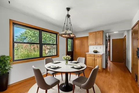 Dining - 1930 Stephen St, Aurora, IL 60502 photo 2 of 2