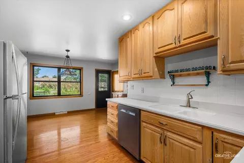 Kitchen - 1930 Stephen St, Aurora, IL 60502 photo 2 of 3