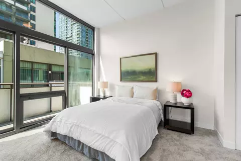 Bedroom - Undisclosed, Chicago, IL 60661 photo 1 of 6