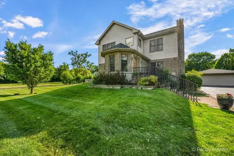 Exterior - 4 N260 Walter Rd, Addison, IL 60101 photo 2 of 9