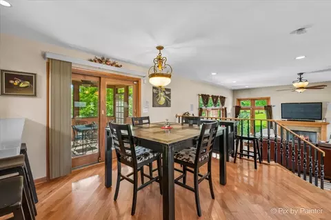 Dining - 4 N260 Walter Rd, Addison, IL 60101 photo 2 of 2