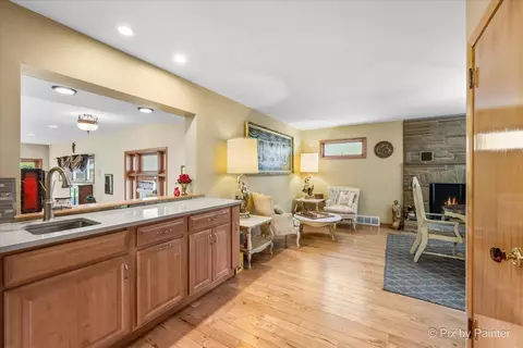 Other - 4 N260 Walter Rd, Addison, IL 60101 photo 2 of 11