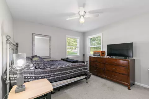 Bedroom - 710 W Pheasant Trl, Mchenry, IL 60051 photo 1 of 1