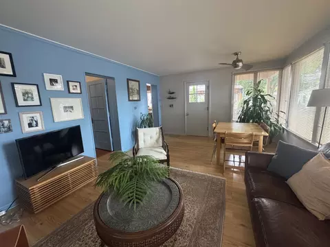 Living - 314 Neva Ave, Glenview, IL 60025 photo 7 of 8
