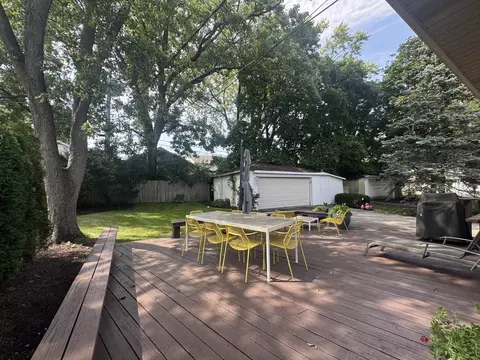 Exterior - 314 Neva Ave, Glenview, IL 60025 photo 3 of 6
