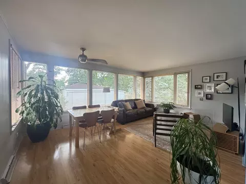 Living - 314 Neva Ave, Glenview, IL 60025 photo 6 of 8