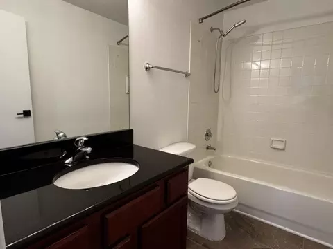 Bath - 6016 E Lake Dr #1D, Lisle, IL 60532 photo 1 of 1