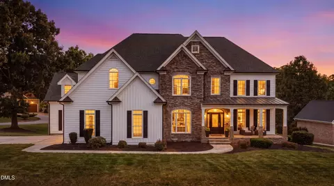 2800 Green Yard Ct, Fuquay-varina, NC 27526