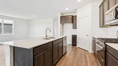 Kitchen - 25523 W Thicket Ln, Plainfield, IL 60544 photo 3 of 12