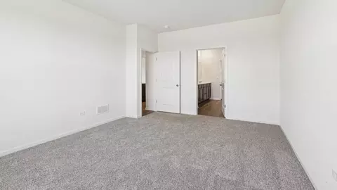 Bedroom - 25523 W Thicket Ln, Plainfield, IL 60544 photo 4 of 7