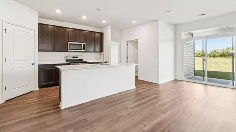 Kitchen - 25523 W Thicket Ln, Plainfield, IL 60544 photo 1 of 12