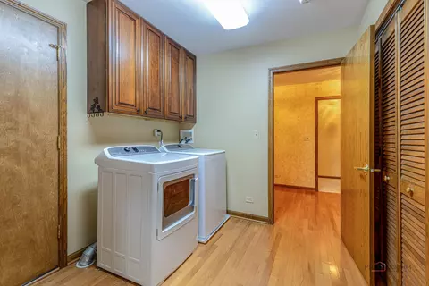 Other - 822 Brian Ct, Gurnee, IL 60031 photo 2 of 4