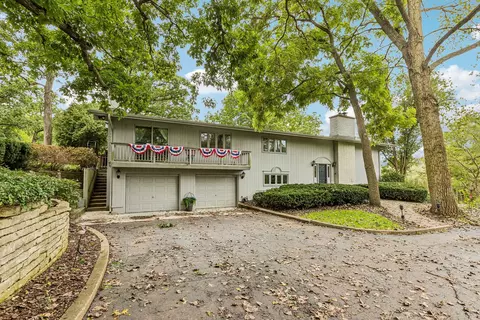 9617 Hideaway Ln, Richmond, IL 60071