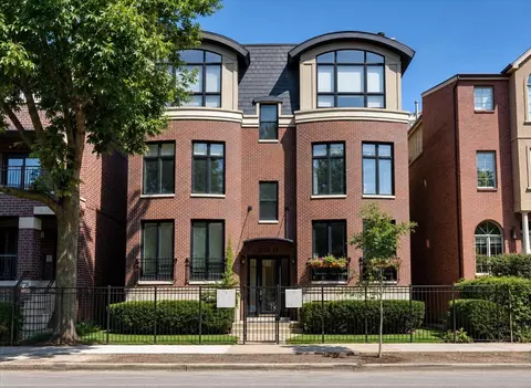 2717 N Southport Ave #1N, Chicago, IL 60614