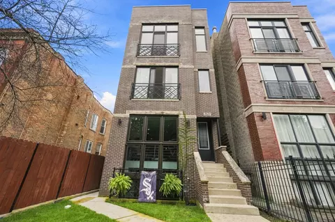 2521 W Flournoy St, Chicago, IL 60612