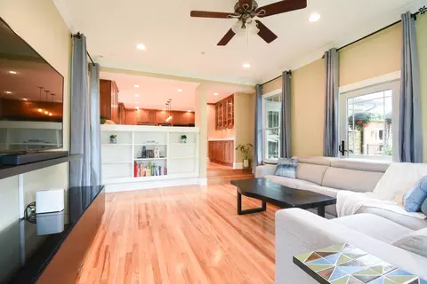 Living - 311 Park Ave, River Forest, IL 60305 photo 7 of 9