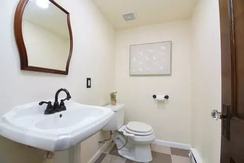 Bath - 311 Park Ave, River Forest, IL 60305 photo 8 of 8