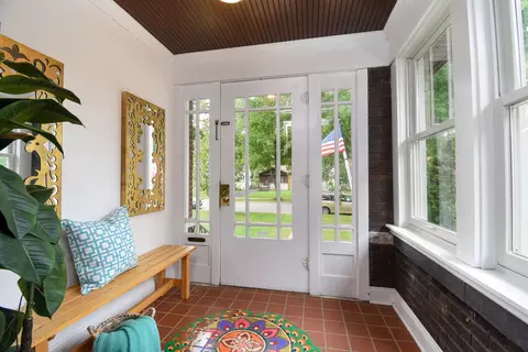 Exterior - 311 Park Ave, River Forest, IL 60305 photo 4 of 10