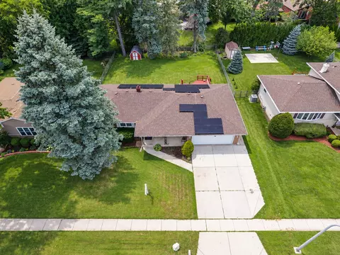 View/Area - 904 Chippewa Dr, Elgin, IL 60120 photo 3 of 3
