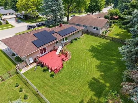 View/Area - 904 Chippewa Dr, Elgin, IL 60120 photo 2 of 3