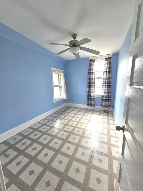 Bedroom - 612 Page Ave, Elgin, IL 60120 photo 2 of 3