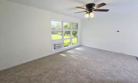 Living - 16516 Spaulding Ave, Markham, IL 60428 photo 1 of 2